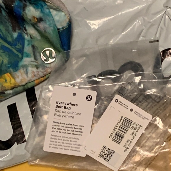 lululemon athletica Multicolor Belt Bag - Picture 9 of 11